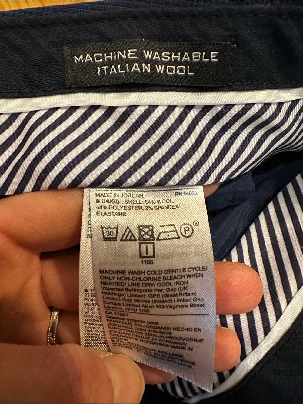 Banana Republic Navy Cropped Avery Dress Pants - Picture 7 of 9